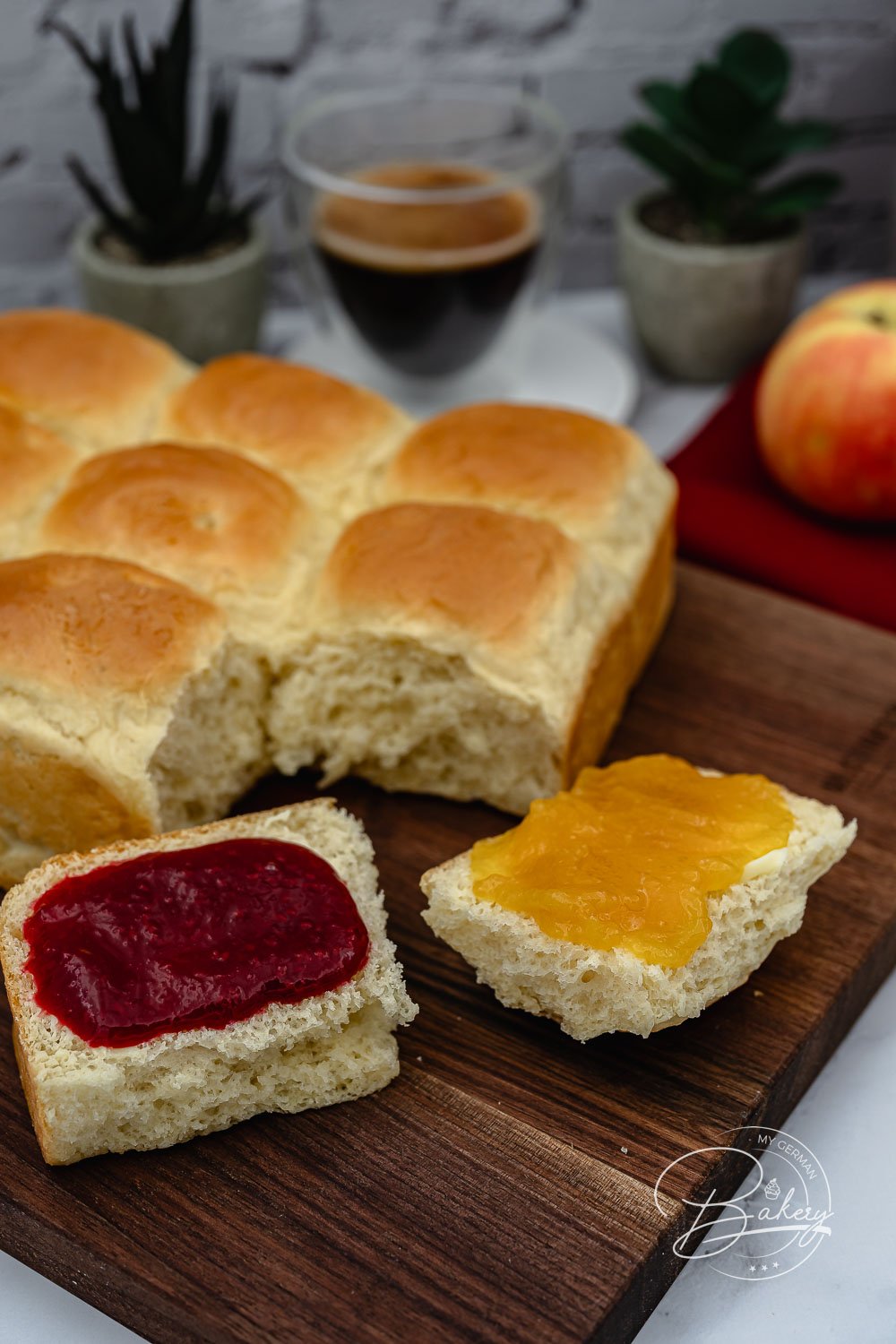 Bestes weiche Amerikanische Dinner Rolls Rezept für fluffige Brioche Buchteln als softe Brötchen ohne Kruste