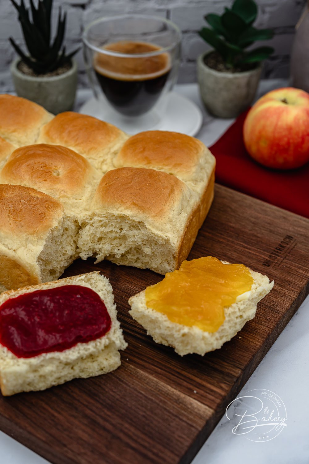 Bestes weiche Amerikanische Dinner Rolls Rezept für fluffige Brioche Buchteln als softe Brötchen ohne Kruste